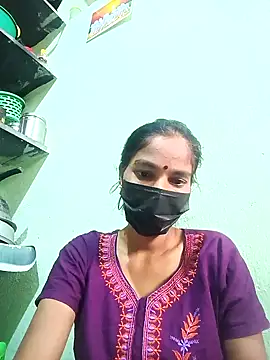 Snapshot of anusiya01 chatting on January 25, 2025, 1:54 am anusiya01 online show from January 25, 2025, 1:54 am