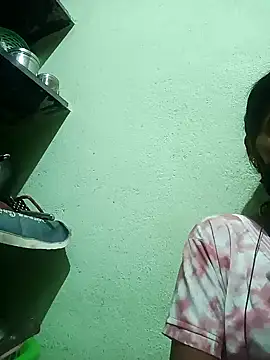 Snapshot of anusiya01 chatting on February 6, 2025, 5:09 pm anusiya01 online show from February 6, 2025, 5:09 pm