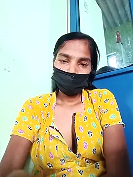 Snapshot of anusiya01 chatting on March 1, 2025, 9:18 am anusiya01 online show from March 1, 2025, 9:18 am