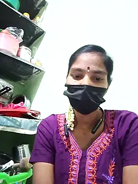 Snapshot of anusiya01 chatting on March 3, 2025, 5:07 pm anusiya01 online show from March 3, 2025, 5:07 pm