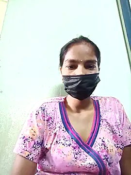 Snapshot of anusiya01 chatting on March 11, 2025, 4:54 am anusiya01 online show from March 11, 2025, 4:54 am