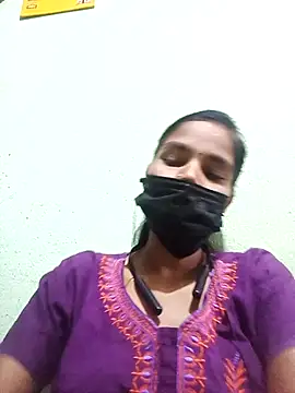 Snapshot of anusiya01 chatting on September 20, 2025, 11:44 am anusiya01 online show from September 20, 2025, 11:44 am