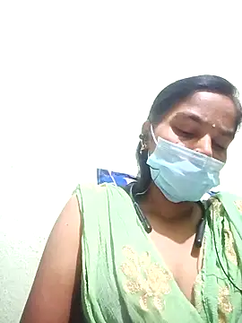 Snapshot of anusiya01 chatting on October 10, 2025, 6:51 pm anusiya01 online show from October 10, 2025, 6:51 pm