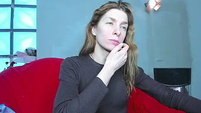 Snapshot of YourSuperModel chatting on February 18, 2025, 11:44 am YourSuperModel online show from February 18, 2025, 11:44 am