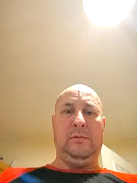 intx800 online show from February 11, 2025, 3:18 am