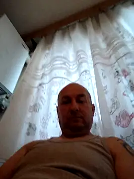 intx800 online show from April 18, 2026, 4:05 am