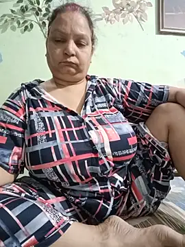Snapshot of Kavya_kapoor chatting on June 28, 2026, 7:25 am Kavya kapoor online show from June 28, 2026, 7:25 am