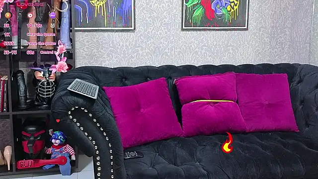 CamiilaMarti online show from February 8, 2026, 10:13 pm