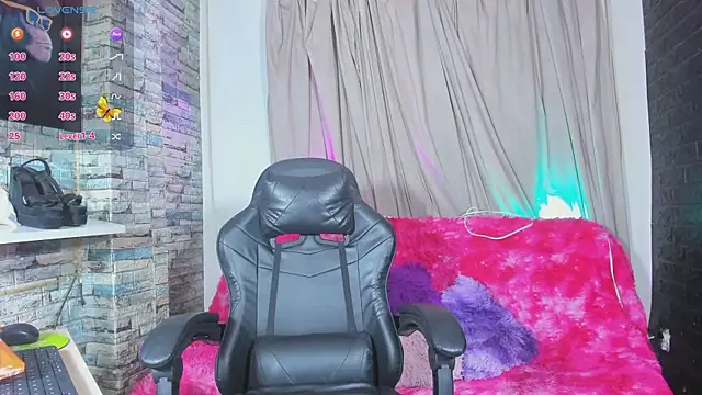 kitty queen10 online show from March 7, 2026, 5:26 am