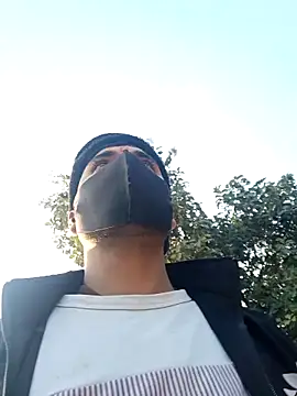 Snapshot of Fucker_boy_1 chatting on January 17, 2025, 10:55 am Fucker boy 1 online show from January 17, 2025, 10:55 am