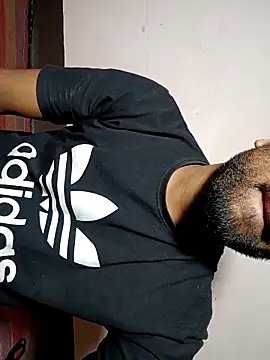 Snapshot of Fucker_boy_1 chatting on March 18, 2025, 2:37 pm Fucker boy 1 online show from March 18, 2025, 2:37 pm