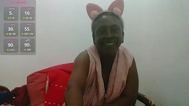 mamakarma1403 online show from July 7, 2026, 2:10 pm
