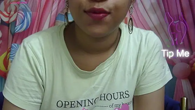 Preeti-Sexy online show from May 11, 2026, 4:18 am