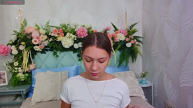 Snapshot of AliceBrayan chatting on February 3, 2026, 5:07 pm AliceBrayan online show from February 3, 2026, 5:07 pm