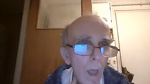 mariusica1xh online show from March 27, 2026, 11:04 pm