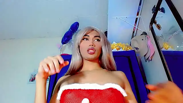 Snapshot of nicol_gill_ chatting on December 10, 2024, 2:50 pm nicol gill online show from December 10, 2024, 2:50 pm