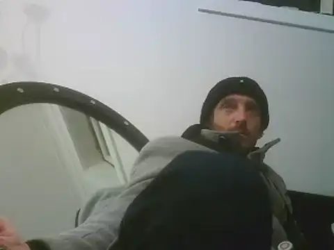 PocoLoco420 online show from January 8, 2026, 9:50 pm