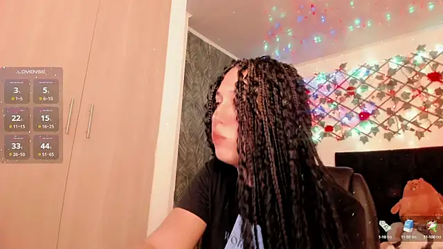 Snapshot of Lilith_Miller21 chatting on October 10, 2025, 7:24 pm Lilith Miller21 online show from October 10, 2025, 7:24 pm