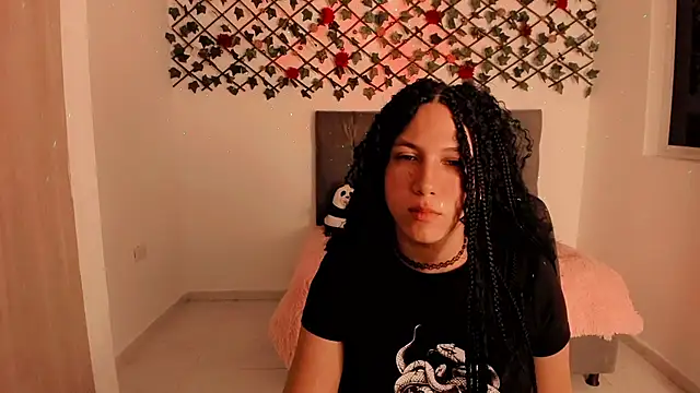 Snapshot of Lilith_Miller21 chatting on October 17, 2025, 7:16 pm Lilith Miller21 online show from October 17, 2025, 7:16 pm