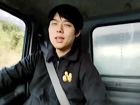 whitebriefboy online show from March 13, 2026, 10:05 pm