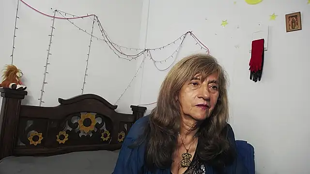 DominaLeona online show from March 7, 2025, 9:59 pm