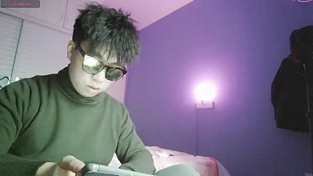 Snapshot of shuai321 chatting on January 18, 2026, 9:02 am shuai321 online show from January 18, 2026, 9:02 am