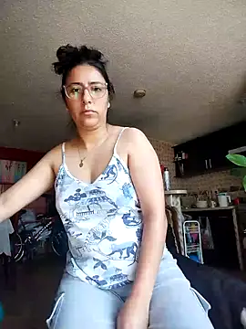 Im Alma  online show from February 10, 2026, 2:21 pm