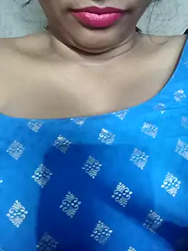 Snapshot of Wifesuman40 chatting on December 8, 2024, 5:33 pm Wifesuman40 online show from December 8, 2024, 5:33 pm