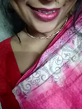 Snapshot of Wifesuman40 chatting on December 15, 2024, 10:50 am Wifesuman40 online show from December 15, 2024, 10:50 am