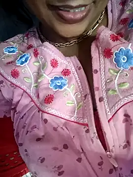 Snapshot of Wifesuman40 chatting on December 17, 2024, 8:12 am Wifesuman40 online show from December 17, 2024, 8:12 am