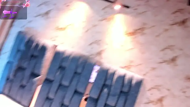 Snapshot of RoseTaylor__ chatting on October 5, 2025, 5:50 am RoseTaylor online show from October 5, 2025, 5:50 am