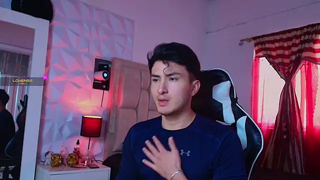 santyago taylor online show from December 29, 2024, 8:15 pm