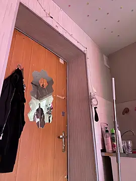 -Sexy Barbie- online show from March 11, 2025, 6:00 am