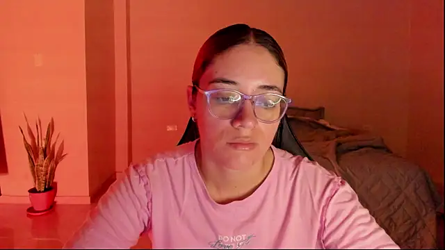 atenas 05  online show from February 19, 2026, 9:27 am