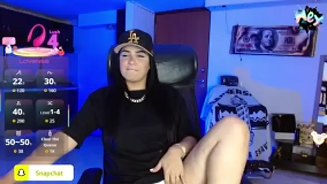 BABYFANTASY 1 online show from April 4, 2026, 11:35 pm