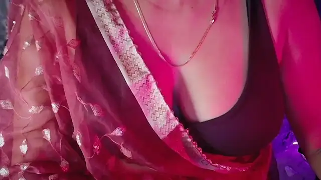 SexyAndHottie online show from May 11, 2026, 5:10 pm