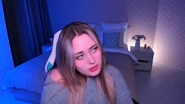 Snapshot of Rose_Sweetiee chatting on December 3, 2024, 1:43 pm Rose Sweetiee online show from December 3, 2024, 1:43 pm