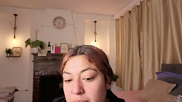 dulce celeste15 online show from April 14, 2026, 7:31 pm