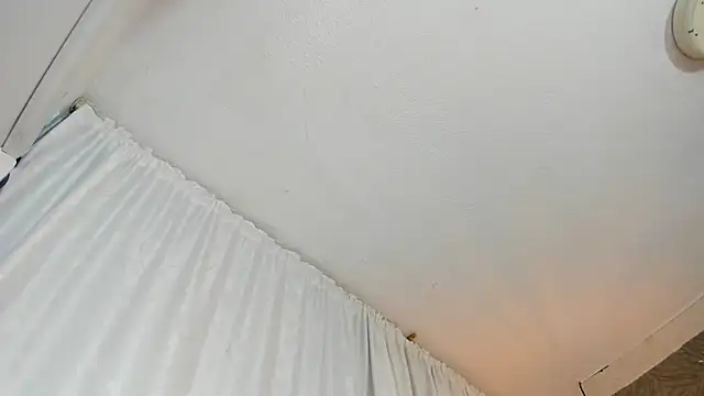 KOURTNEY-- online show from February 15, 2026, 2:08 am