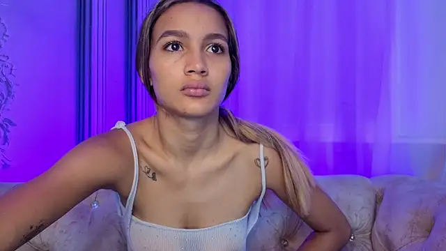 Carohorny4u online show from March 27, 2026, 3:23 pm