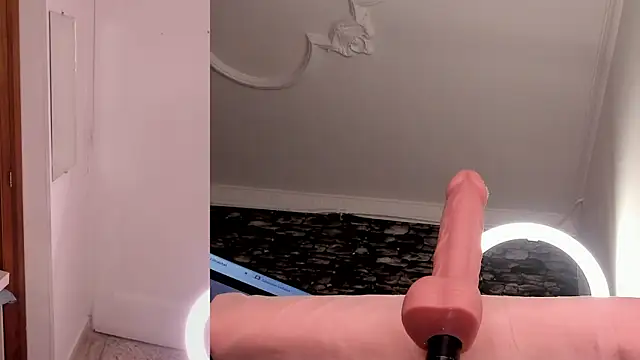 zoe backer online show from February 7, 2026, 11:14 am