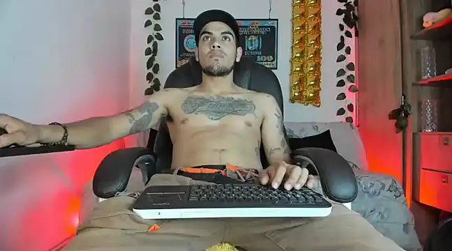 mikee scooth online show from January 12, 2025, 10:12 pm