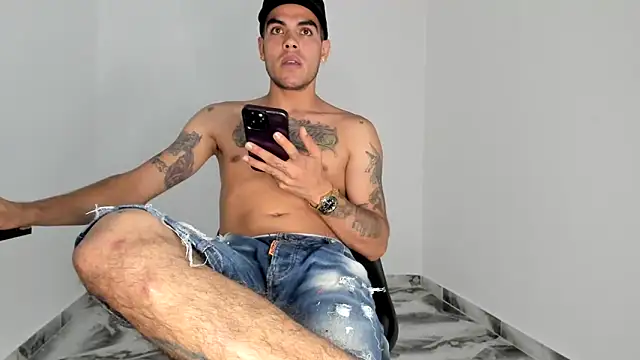 mikee scooth online show from March 23, 2026, 10:14 pm