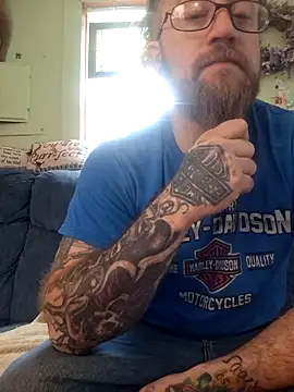 PNTlooker256 online show from February 12, 2026, 4:13 pm