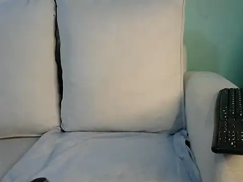 Caryyyl online show from September 26, 2025, 7:12 am