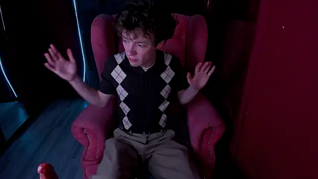 LukeSweet online show from February 28, 2026, 3:24 pm