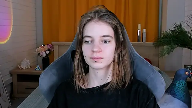 TinaDavil online show from February 20, 2025, 5:40 pm