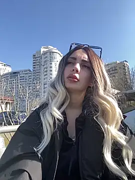 SandraCarter online show from March 9, 2025, 7:12 am