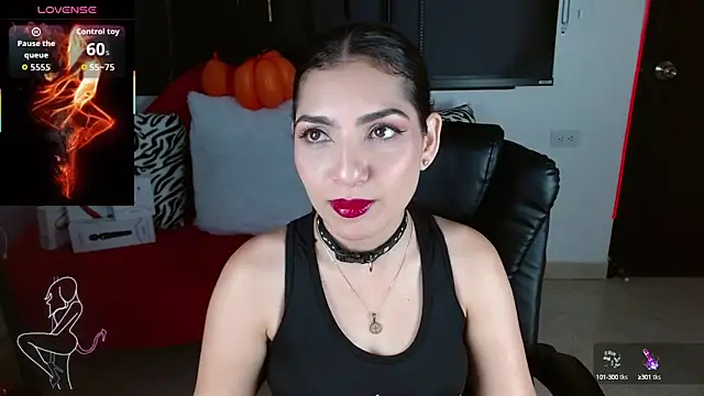 Snapshot of Carolaine69_ chatting on October 2, 2025, 1:29 pm Carolaine69 online show from October 2, 2025, 1:29 pm