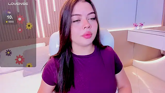 Snapshot of Sexy_paradise18_ chatting on April 21, 2026, 3:46 am Sexy paradise18 online show from April 21, 2026, 3:46 am